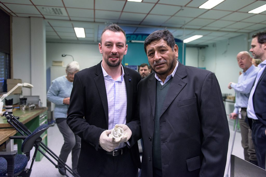 Samlerhuset makes 2016 Nobel Peace Prize medal from Fairmined gold