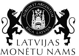 Logo Latvijas Monetu Nams Rigas våpenskjold med omskrift Aurum et Argentum Riga Latvija. To rampante løver på hver side